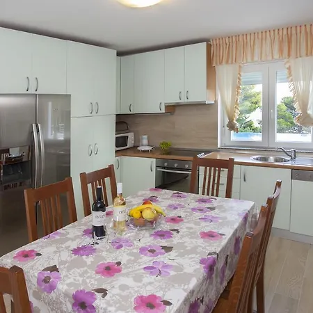 Villa Vinka Brela