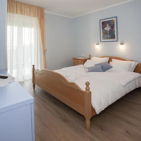 Villa Vinka *